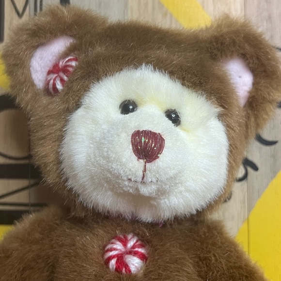 Vintage Russ Berrie Cookie Peppermint Candy Gingerbread Bear Retired~ - Picture 10 of 17